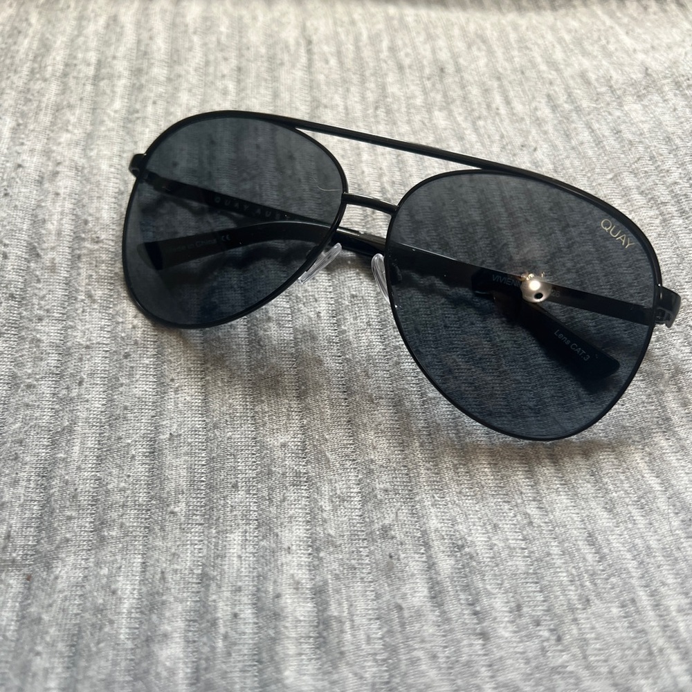 Quay Australia Vivienne Sunglasses